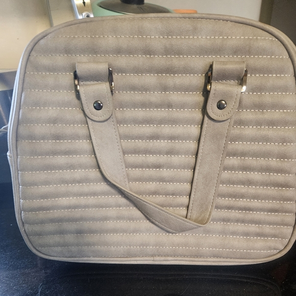 RadRev Gray Purse Crossbody - Picture 4 of 5
